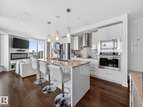 1401 11969 Jasper Avenue, Edmonton, AB - Indoor Photo Showing Kitchen With Upgraded Kitchen