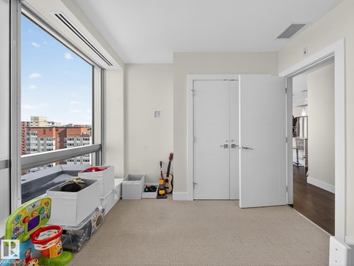 1401 11969 Jasper Avenue, Edmonton, AB - Indoor Photo Showing Other Room