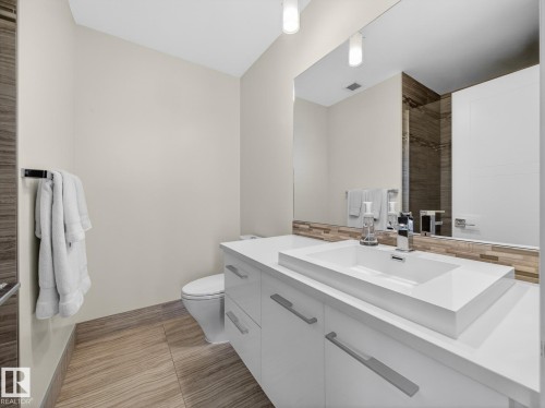 1401 11969 Jasper Avenue, Edmonton, AB - Indoor Photo Showing Bathroom
