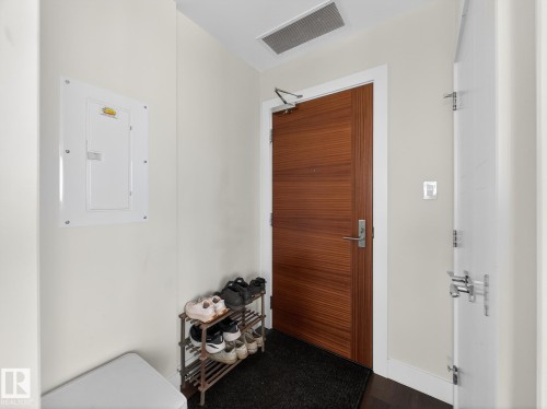 1401 11969 Jasper Avenue, Edmonton, AB - Indoor Photo Showing Other Room