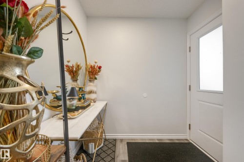 5112 Lark Crescent, Edmonton, AB - Indoor Photo Showing Other Room