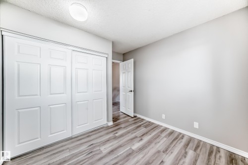Bedroom #2 - 14934 43 Avenue, Edmonton, AB - Indoor Photo Showing Other Room