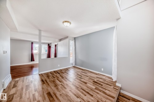 14934 43 Avenue, Edmonton, AB - Indoor Photo Showing Other Room