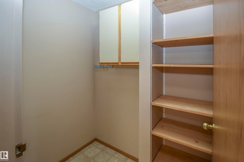102 4812 51 Avenue, Stony Plain, AB - Indoor