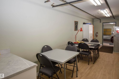 102 4812 51 Avenue, Stony Plain, AB - Indoor