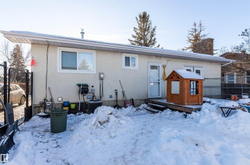 33 Brookside Avenue, Spruce Grove, AB - Outdoor With Exterior