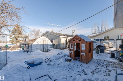33 Brookside Avenue, Spruce Grove, AB - Outdoor