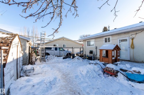 33 Brookside Avenue, Spruce Grove, AB - Outdoor With Deck Patio Veranda
