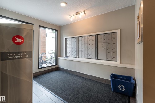205 340 Windermere Road, Edmonton, AB - Indoor Photo Showing Other Room