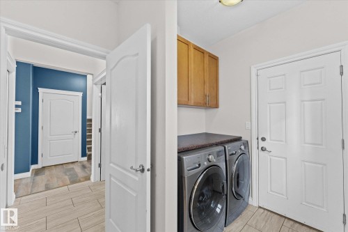 16 Silverstone Drive, Stony Plain, AB - Indoor Photo Showing Laundry Room
