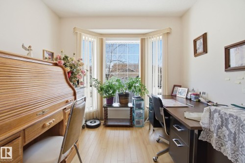 56 13320 124St, Edmonton, AB - Indoor