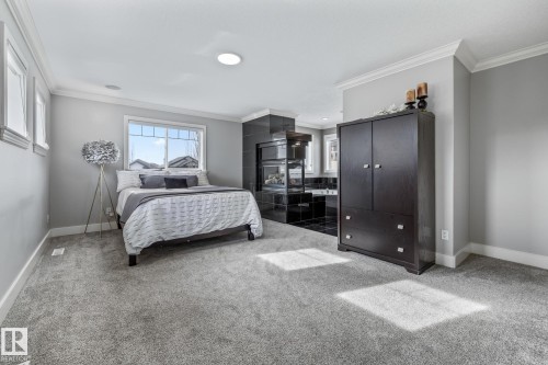 727 107A Street, Edmonton, AB - Indoor Photo Showing Bedroom