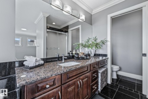 727 107A Street, Edmonton, AB - Indoor Photo Showing Bathroom