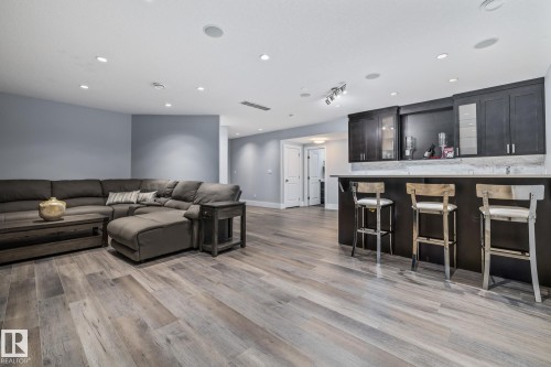 727 107A Street, Edmonton, AB - Indoor Photo Showing Living Room