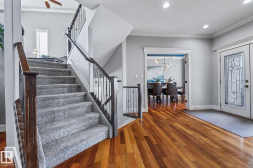 727 107A Street, Edmonton, AB - Indoor Photo Showing Other Room