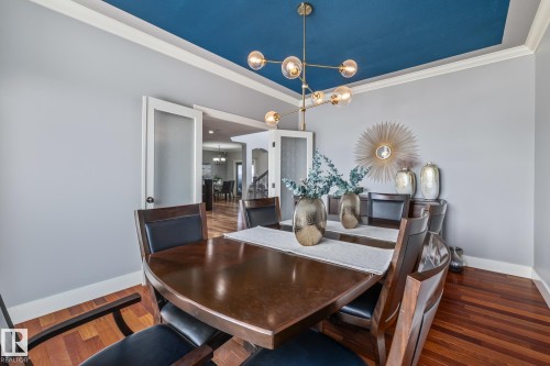 727 107A Street, Edmonton, AB - Indoor Photo Showing Dining Room