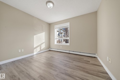 1205 330 Clareview Station Drive, Edmonton, AB - Indoor Photo Showing Other Room