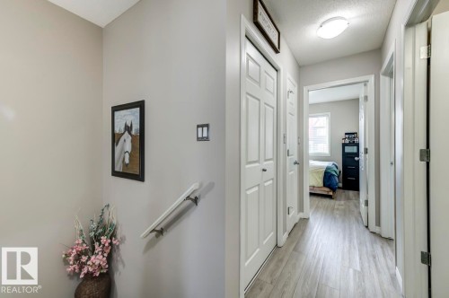 4317 Prowse Link Link, Edmonton, AB - Indoor Photo Showing Other Room