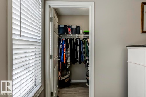 4317 Prowse Link Link, Edmonton, AB - Indoor Photo Showing Other Room