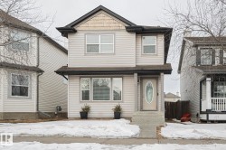 26 SUMMERLAND Way  Sherwood Park, AB T8H 2P3