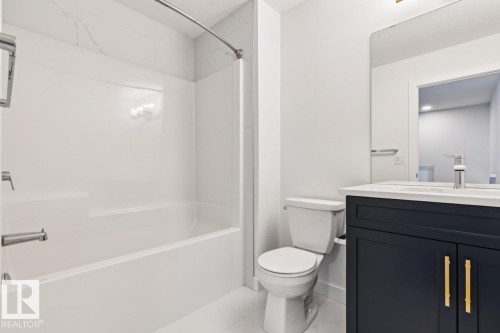 46 710 Mattson Drive, Edmonton, AB - Indoor Photo Showing Bathroom
