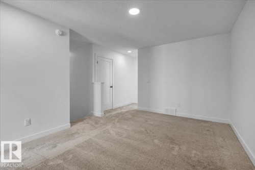 61 Sumac Close, Fort Saskatchewan, AB - Indoor Photo Showing Other Room