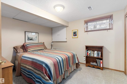 108 Ironwood Place, Edmonton, AB - Indoor