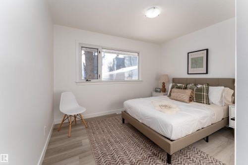 13307 116 Avenue, Edmonton, AB - Indoor Photo Showing Bedroom
