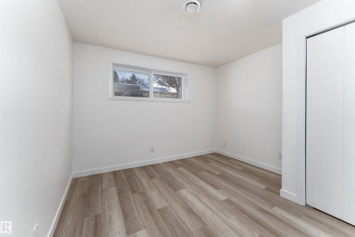 13307 116 Avenue, Edmonton, AB - Indoor Photo Showing Other Room
