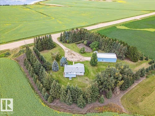 460077 RGE ROAD 253  Rural Wetaskiwin County, AB T9A 1X2