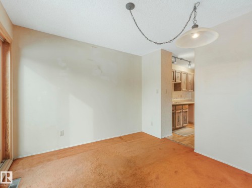 185 Hearthstone, Edmonton, AB - Indoor Photo Showing Other Room