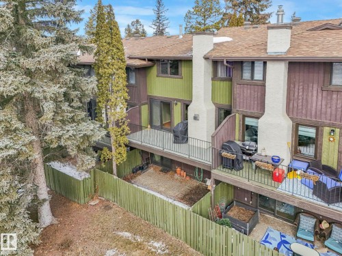 185 Hearthstone, Edmonton, AB - Outdoor