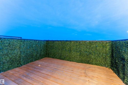 19135 22 Avenue, Edmonton, AB - 