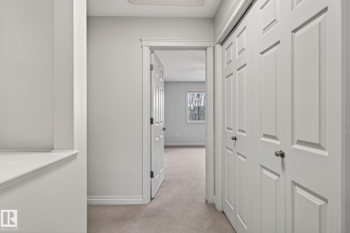 95 Hartwick Loop, Spruce Grove, AB - Indoor Photo Showing Other Room