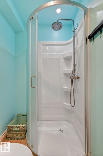 95 Hartwick Loop, Spruce Grove, AB - Indoor Photo Showing Bathroom