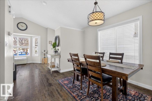 1618 Tompkins Wynd, Edmonton, AB - Indoor Photo Showing Dining Room