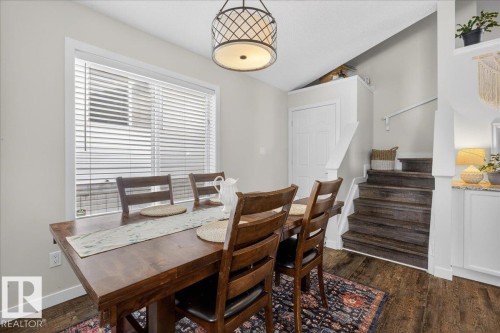 1618 Tompkins Wynd, Edmonton, AB - Indoor Photo Showing Dining Room