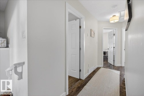 1618 Tompkins Wynd, Edmonton, AB - Indoor Photo Showing Other Room