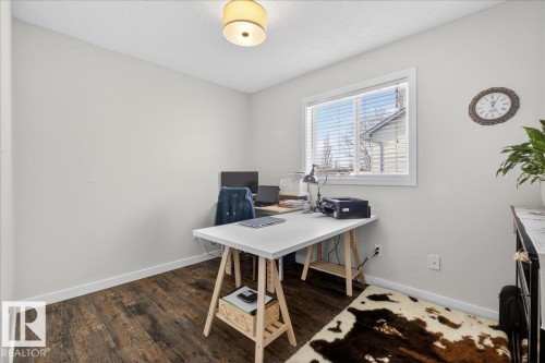 1618 Tompkins Wynd, Edmonton, AB - Indoor Photo Showing Office