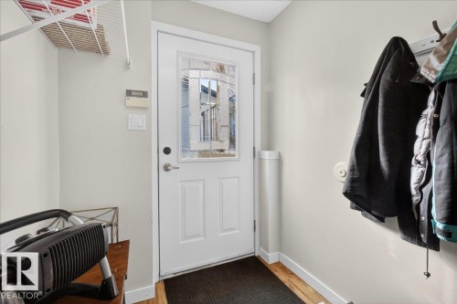 1618 Tompkins Wynd, Edmonton, AB - Indoor