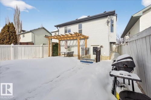 1618 Tompkins Wynd, Edmonton, AB - Outdoor