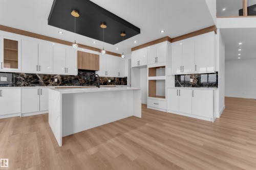 144 Edgewater Circle, Leduc, AB - Indoor Photo Showing Kitchen