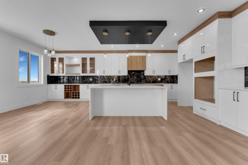144 Edgewater Circle, Leduc, AB - Indoor Photo Showing Kitchen With Upgraded Kitchen