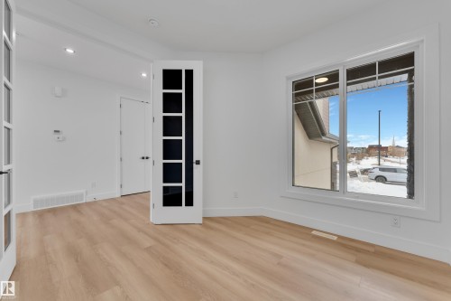 144 Edgewater Circle, Leduc, AB - Indoor Photo Showing Other Room