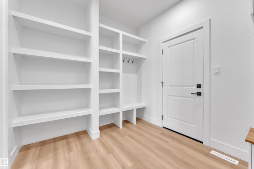 144 Edgewater Circle, Leduc, AB - Indoor With Storage