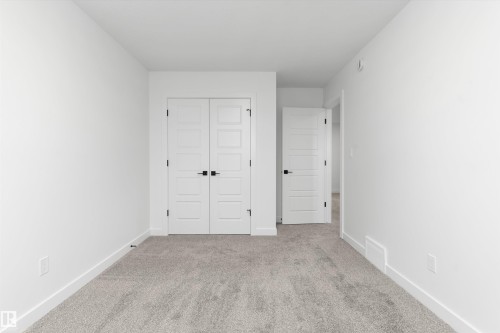19131 20 Avenue, Edmonton, AB - Indoor Photo Showing Other Room