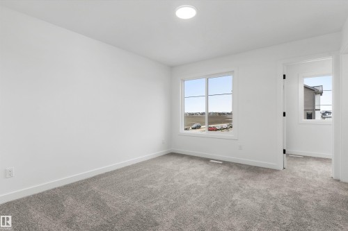 19131 20 Avenue, Edmonton, AB - Indoor Photo Showing Other Room