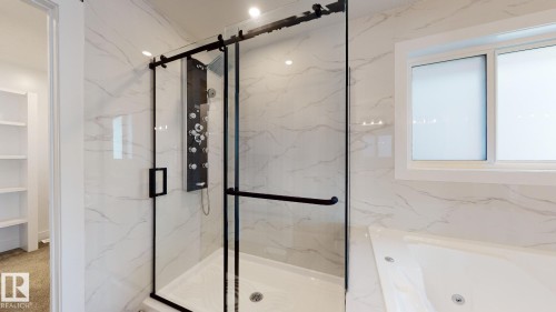 86 Mockingbird Crescent, Fort Saskatchewan, AB - Indoor Photo Showing Bathroom