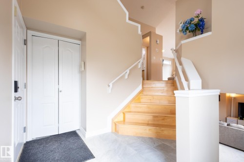 8390 Shaske Crescent, Edmonton, AB - Indoor Photo Showing Other Room