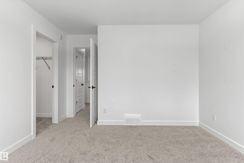 6261 175A Avenue, Edmonton, AB - Indoor Photo Showing Other Room